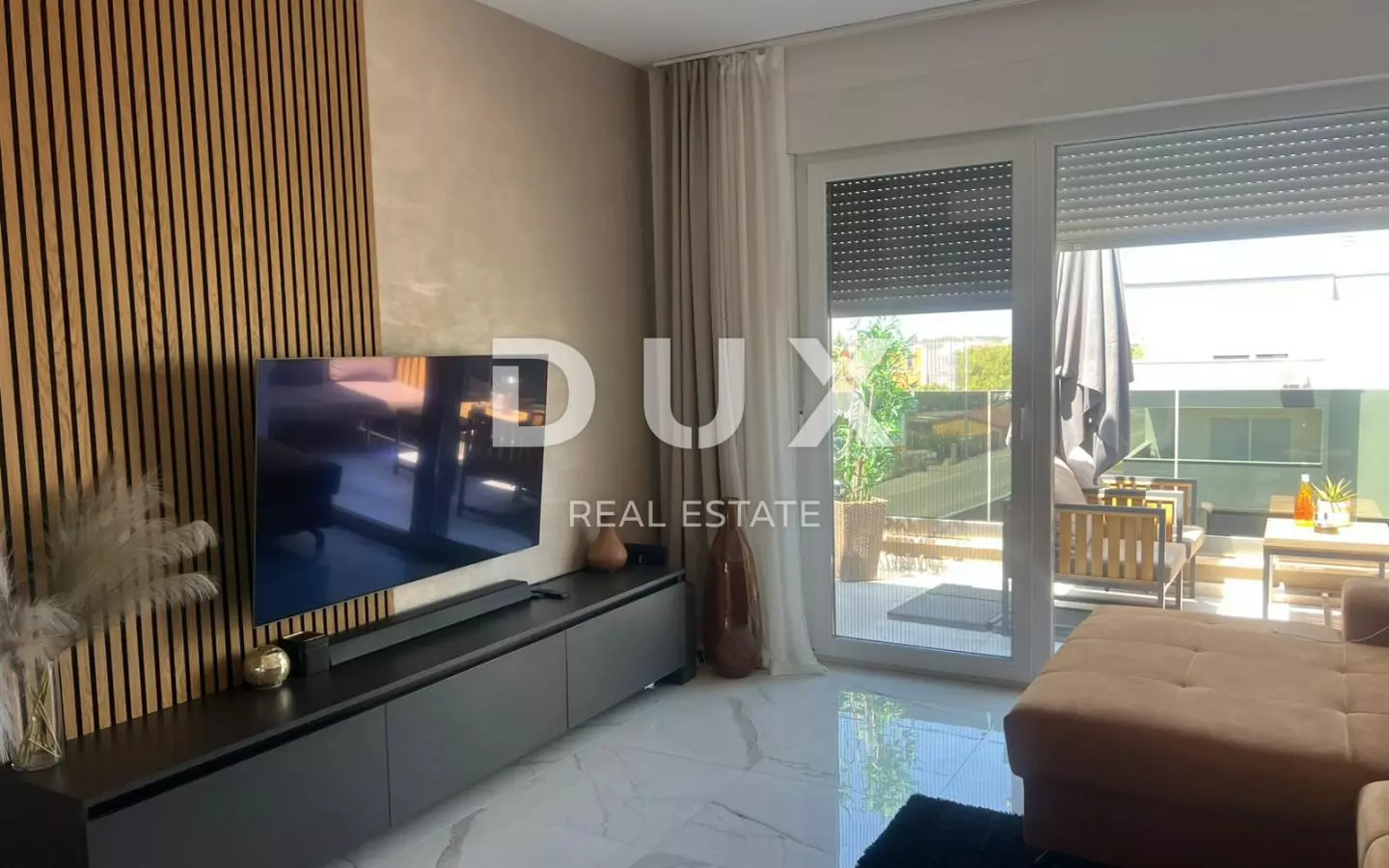 2-bedroom Apartment In Valdebek, Croatia (53 M²)
