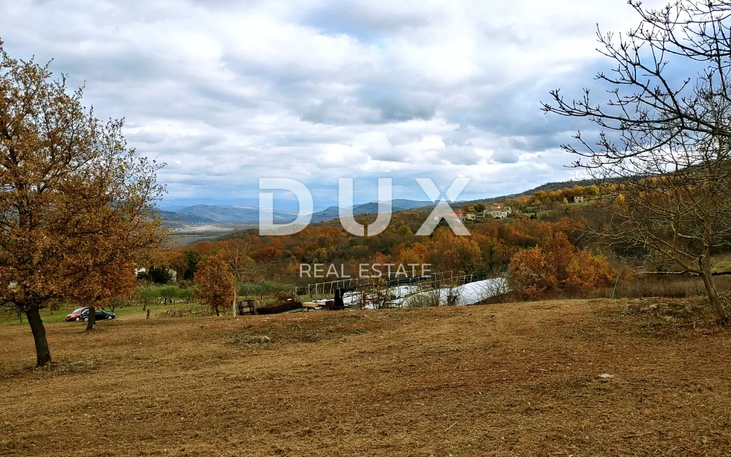 Land In Vižinada, Croatia (4.203 M²)