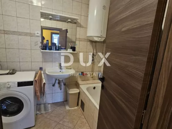 3-bedroom Apartment In Volosko, Croatia (108 M²)