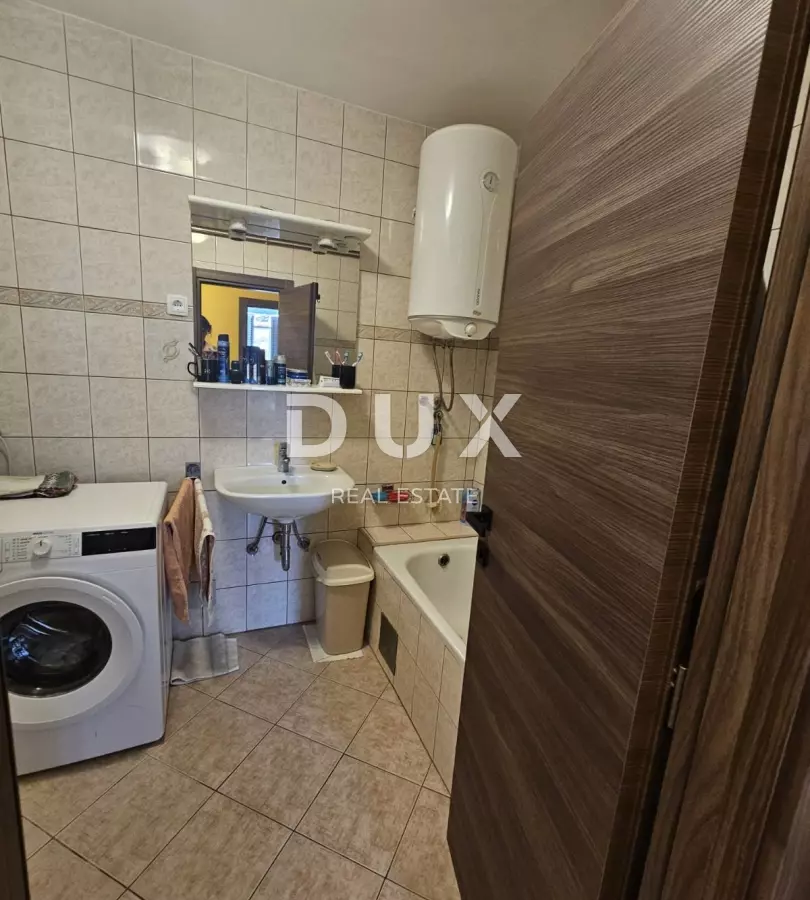 3-bedroom Apartment In Volosko, Croatia (108 M²)