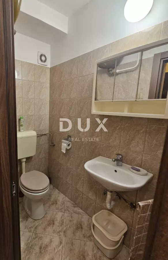 3-bedroom Apartment In Volosko, Croatia (108 M²)