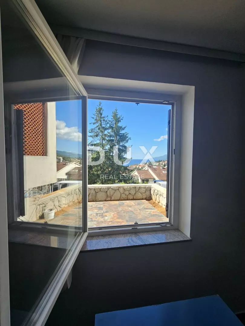 3-bedroom Apartment In Volosko, Croatia (108 M²)
