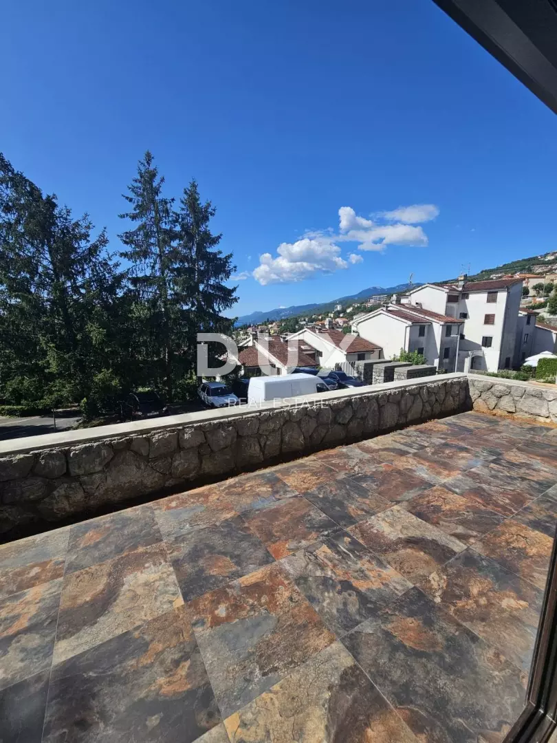 3-bedroom Apartment In Volosko, Croatia (108 M²)