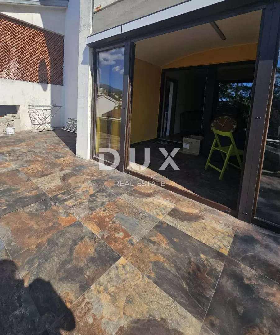 3-bedroom Apartment In Volosko, Croatia (108 M²)