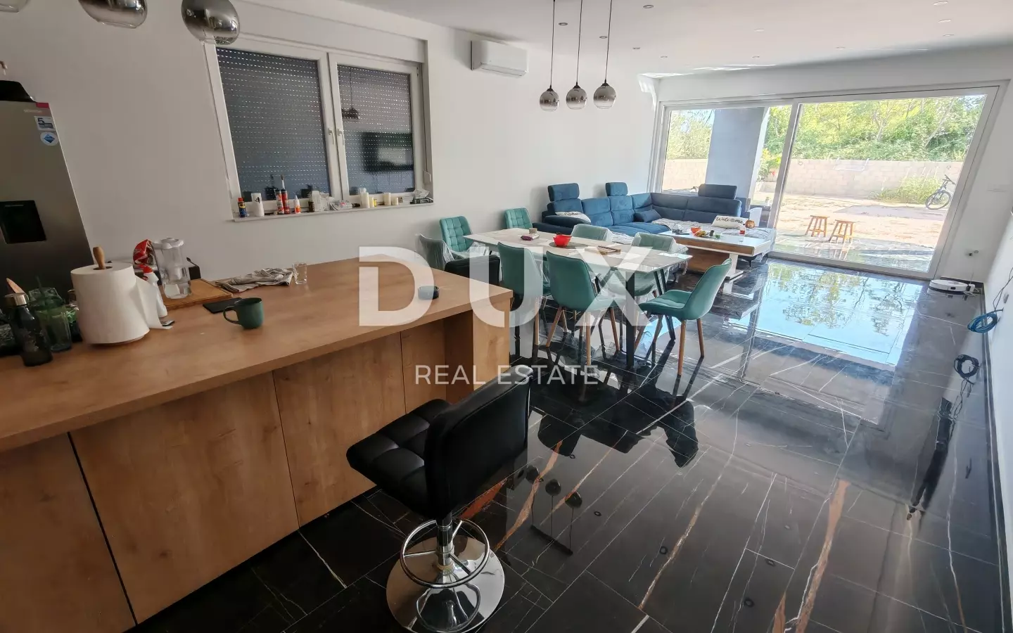 5-bedroom Detached House In Nin, Croatia (255,47 M²)