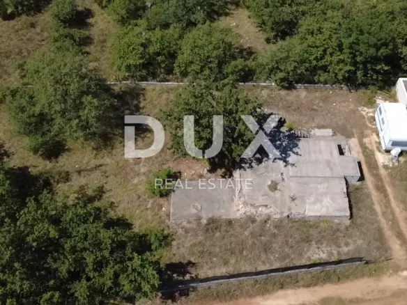 Land In Murvica, Croatia (720 M²)