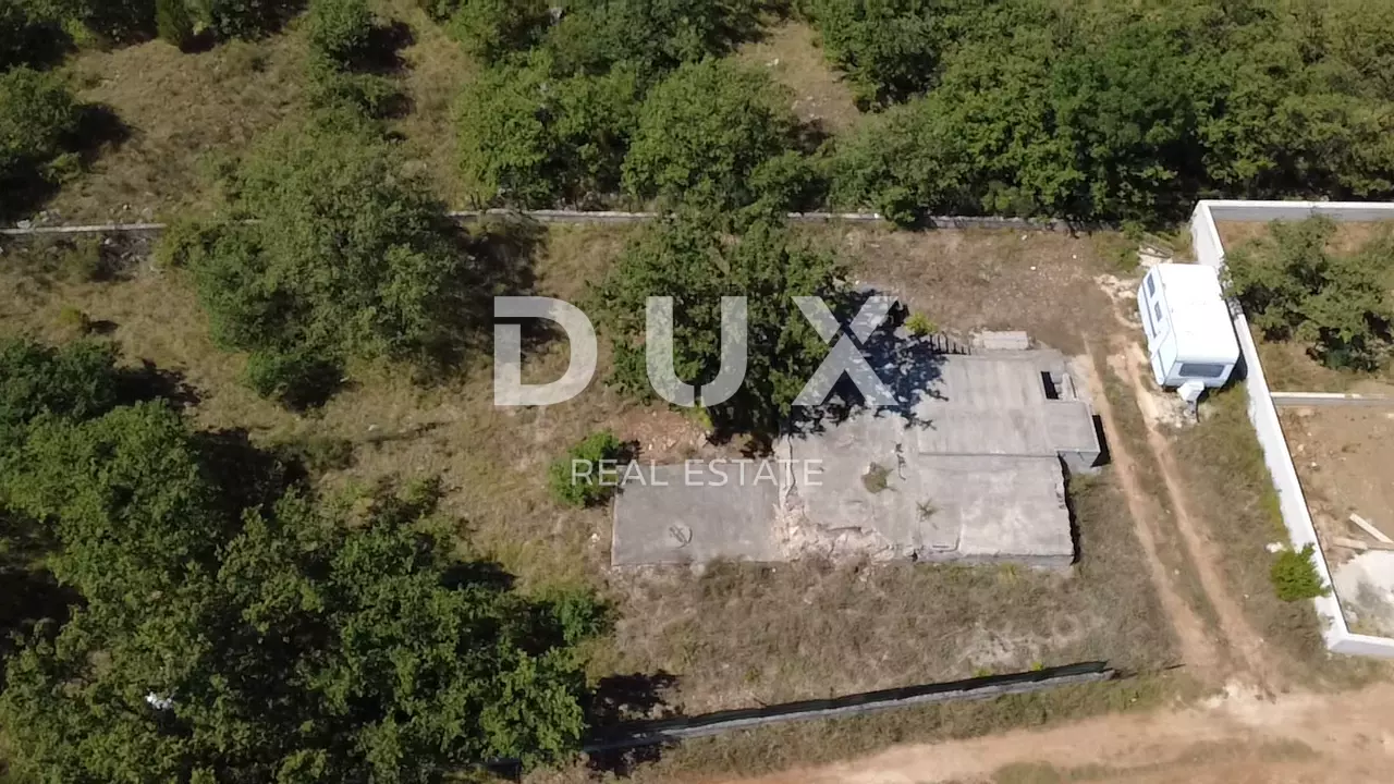 Land In Murvica, Croatia (720 M²)
