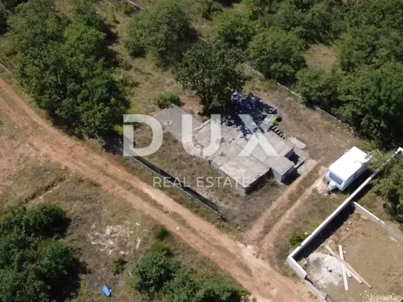 Land In Murvica, Croatia (720 M²)
