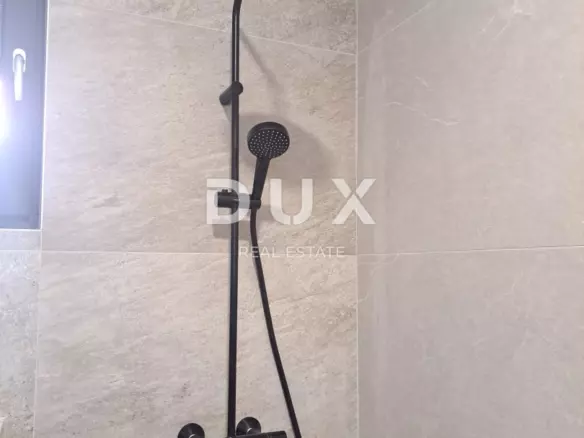 2-bedroom Apartment In Lun, Croatia (104 M²)