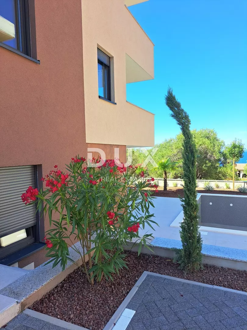 2-bedroom Apartment In Lun, Croatia (123 M²)