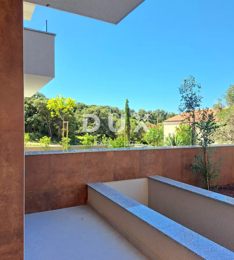2-bedroom Apartment In Lun, Croatia (123 M²)