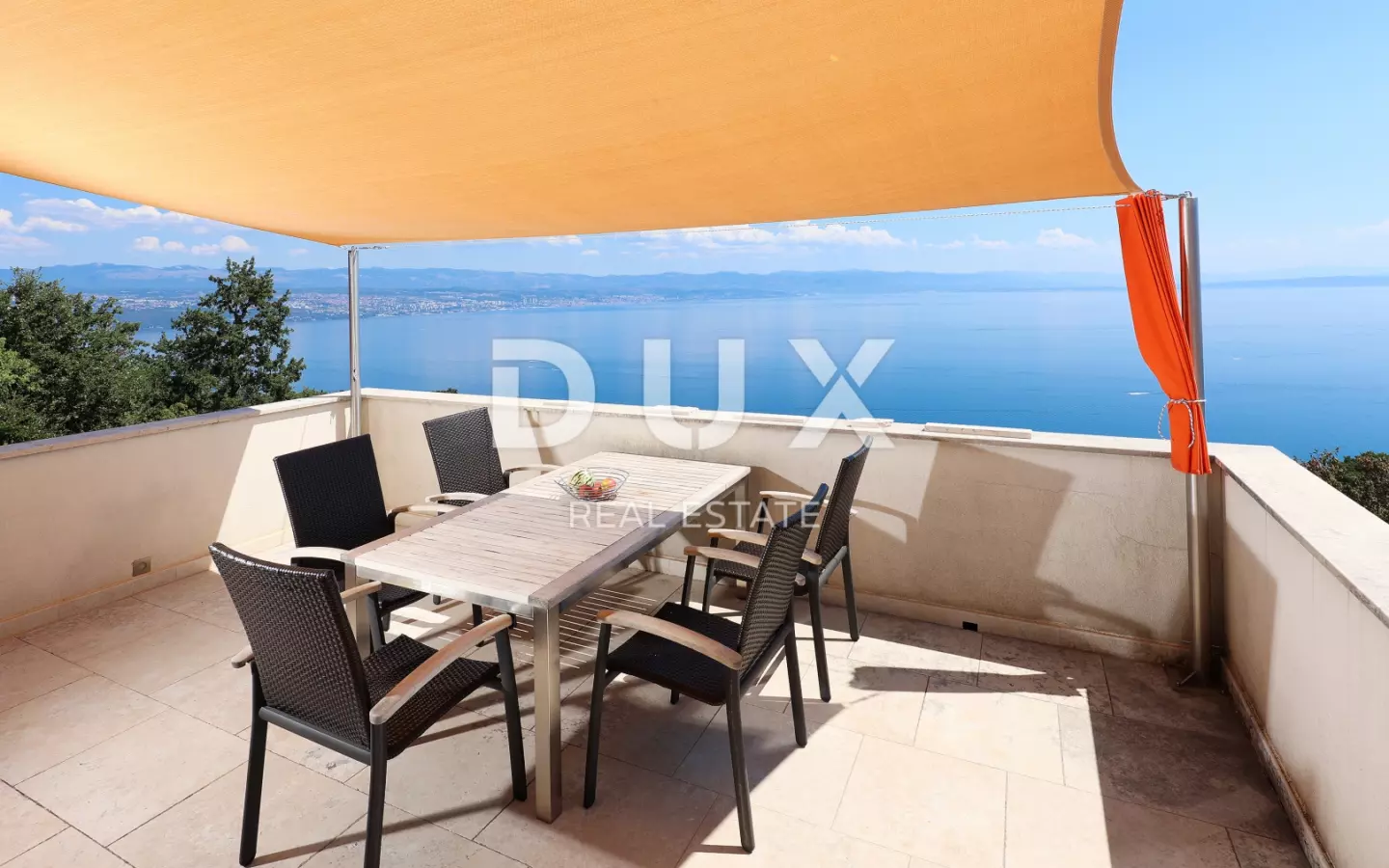 3-bedroom Apartment In Liganj, Croatia (123 M²)