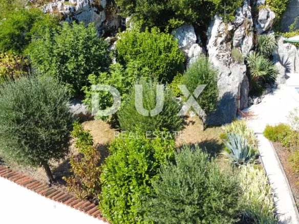3-bedroom Apartment In Liganj, Croatia (123 M²)