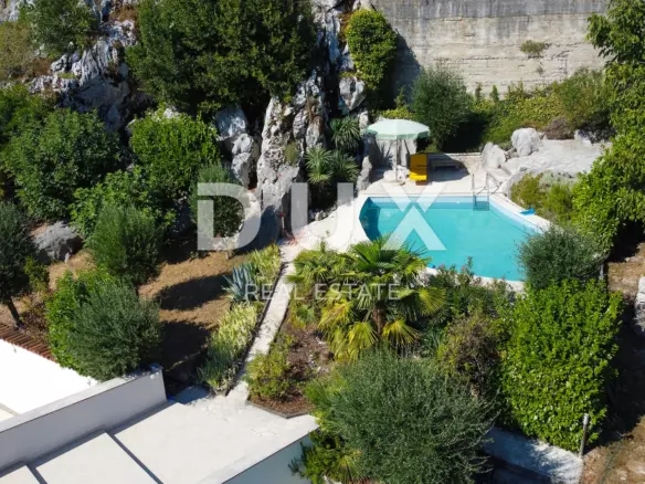 3-bedroom Apartment In Liganj, Croatia (123 M²)