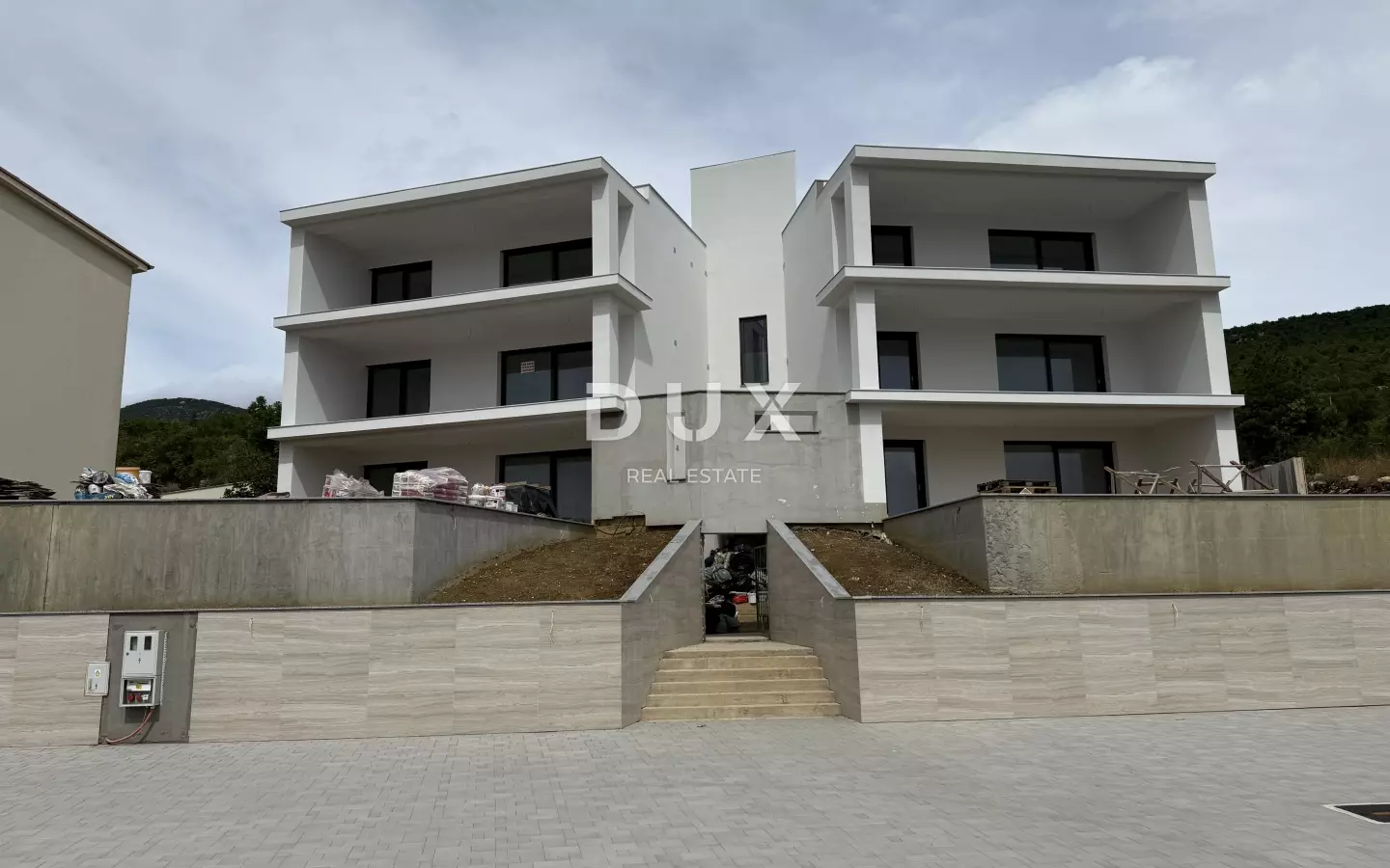 3-bedroom Apartment In Klenovica, Croatia (123 M²)