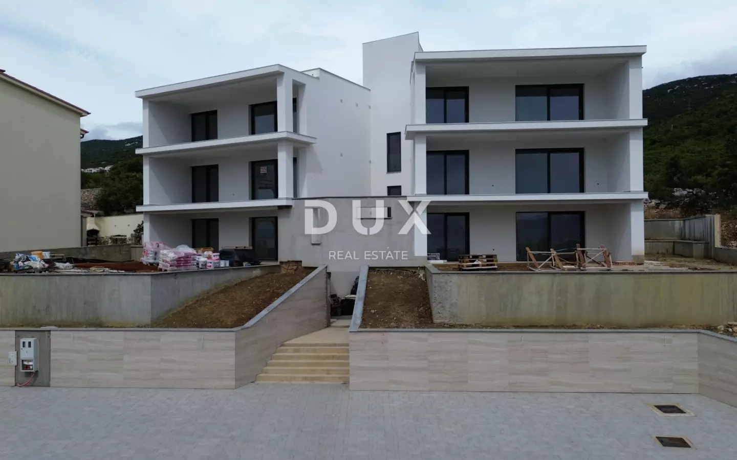 3-bedroom Apartment In Klenovica, Croatia (123 M²)