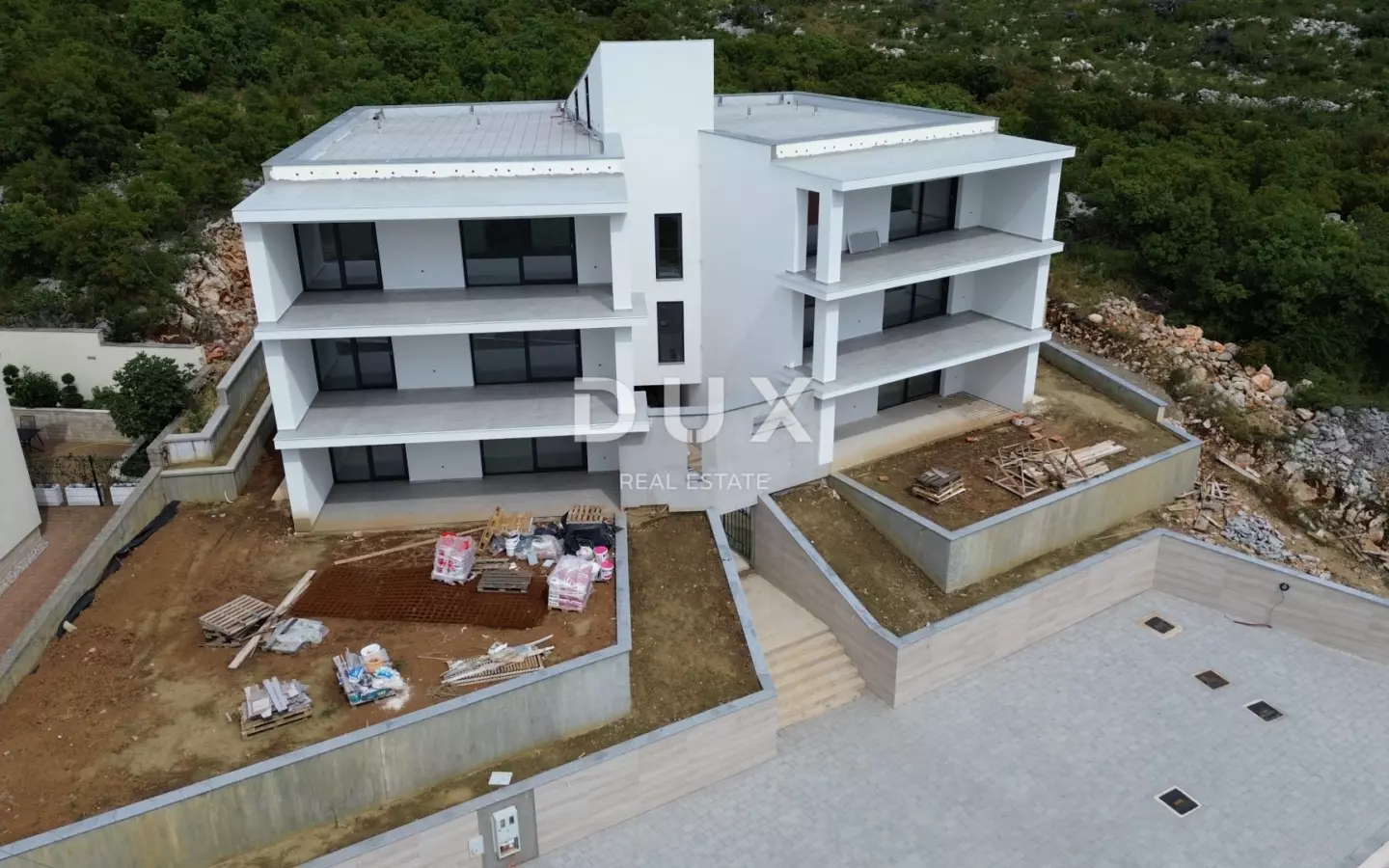 3-bedroom Apartment In Klenovica, Croatia (123 M²)