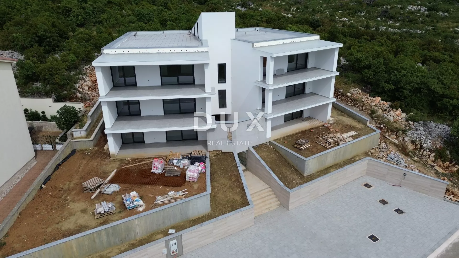 3-bedroom Apartment In Klenovica, Croatia (123 M²)