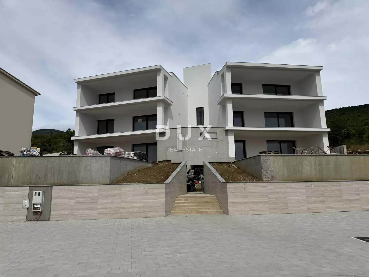 3-bedroom Apartment In Klenovica, Croatia (123 M²)