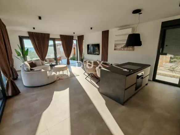 4-bedroom Apartment In Kožino, Croatia (237,79 M²)