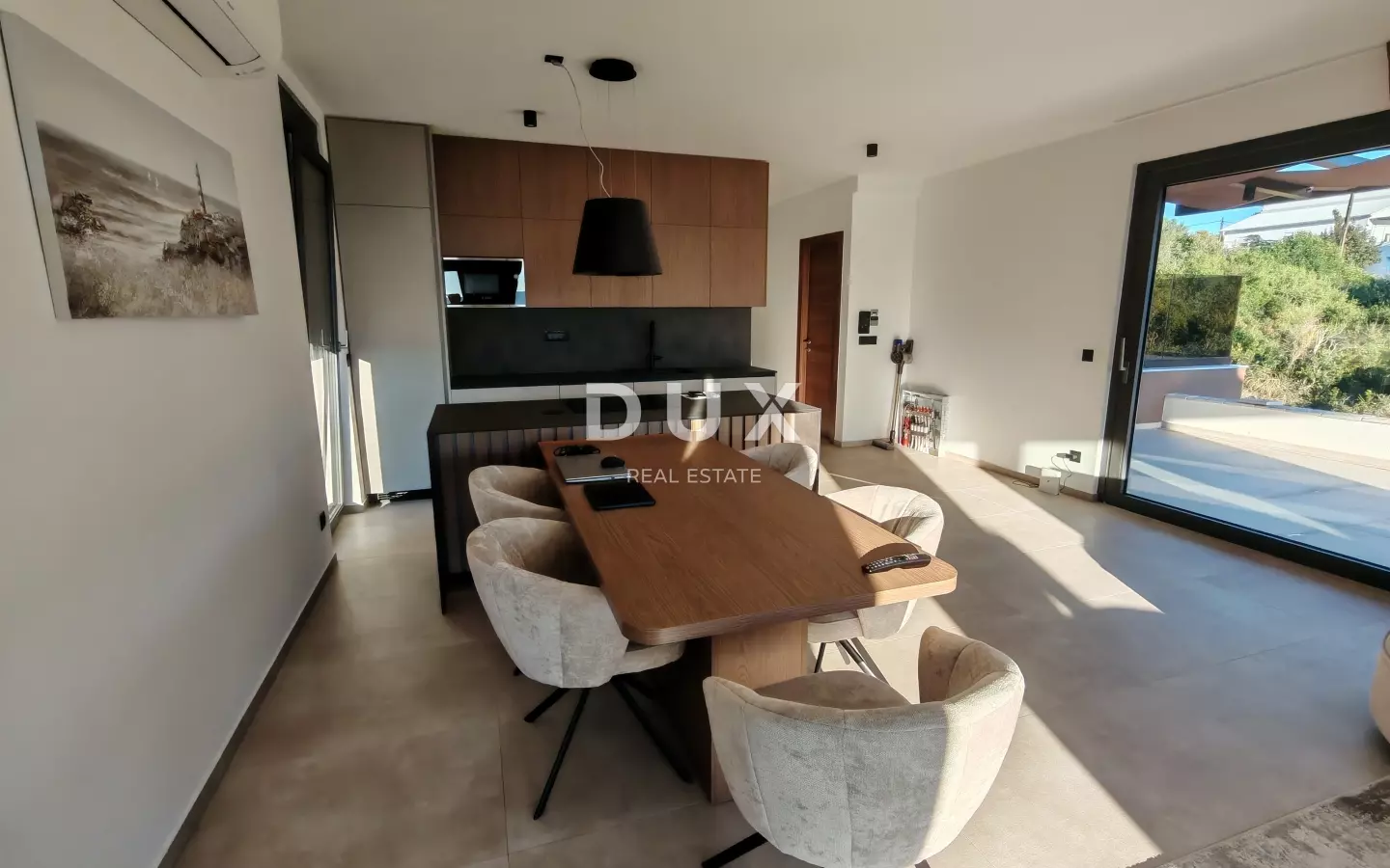 4-bedroom Apartment In Kožino, Croatia (237,79 M²)