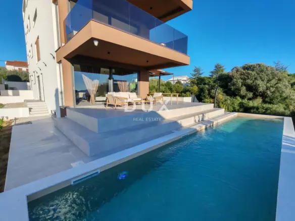 4-bedroom Apartment In Kožino, Croatia (237,79 M²)