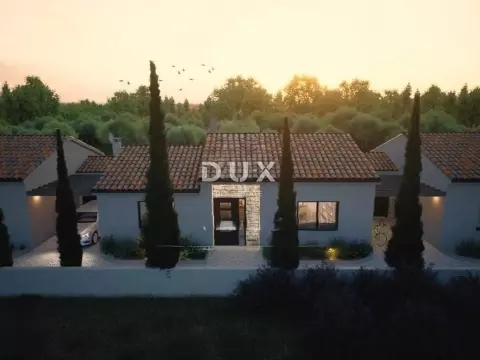 9-bedroom Detached House In Kaštelir, Croatia (330 M²)