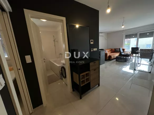 2-bedroom Apartment In Bili Brig, Croatia (90 M²)