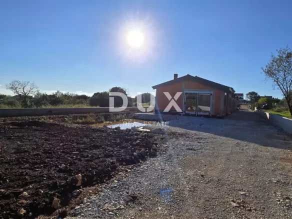 9-bedroom Detached House In Kaštelir, Croatia (330 M²)