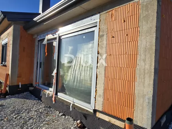 9-bedroom Detached House In Kaštelir, Croatia (330 M²)