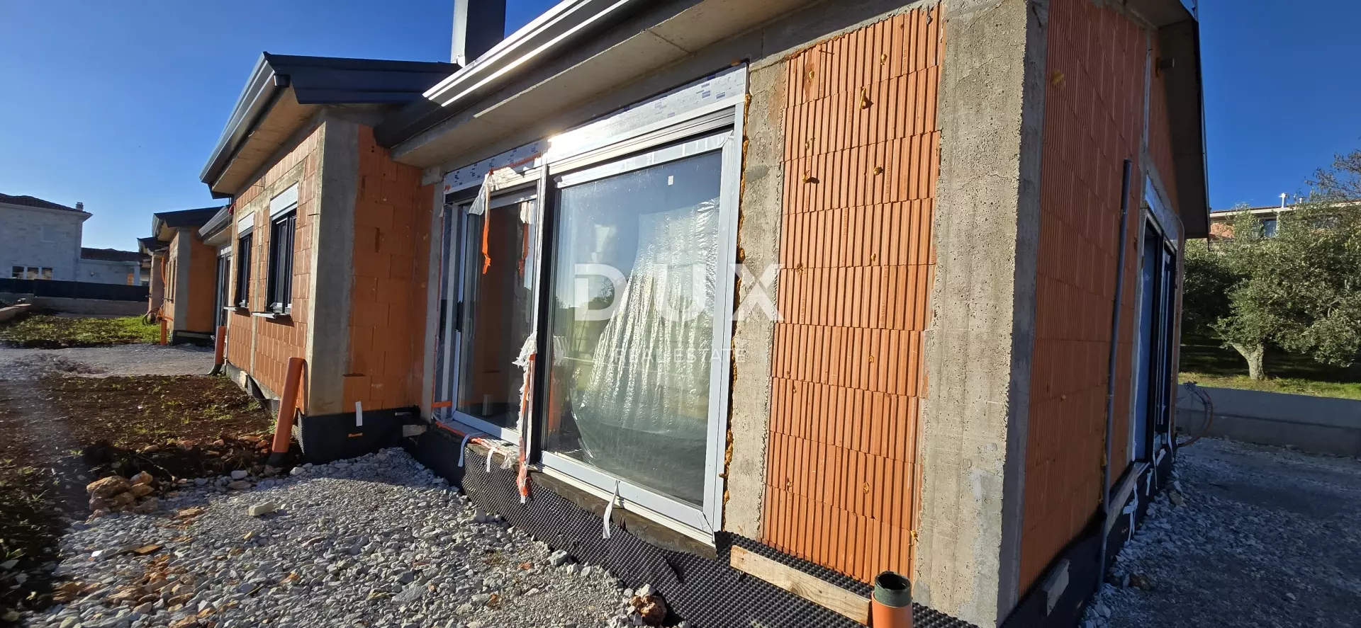 9-bedroom Detached House In Kaštelir, Croatia (330 M²)