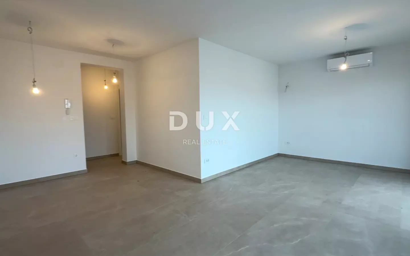 3-bedroom Apartment In Dramalj, Croatia (152 M²)