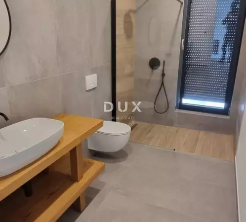 4-bedroom Villa In Poreč, Croatia (243 M²)