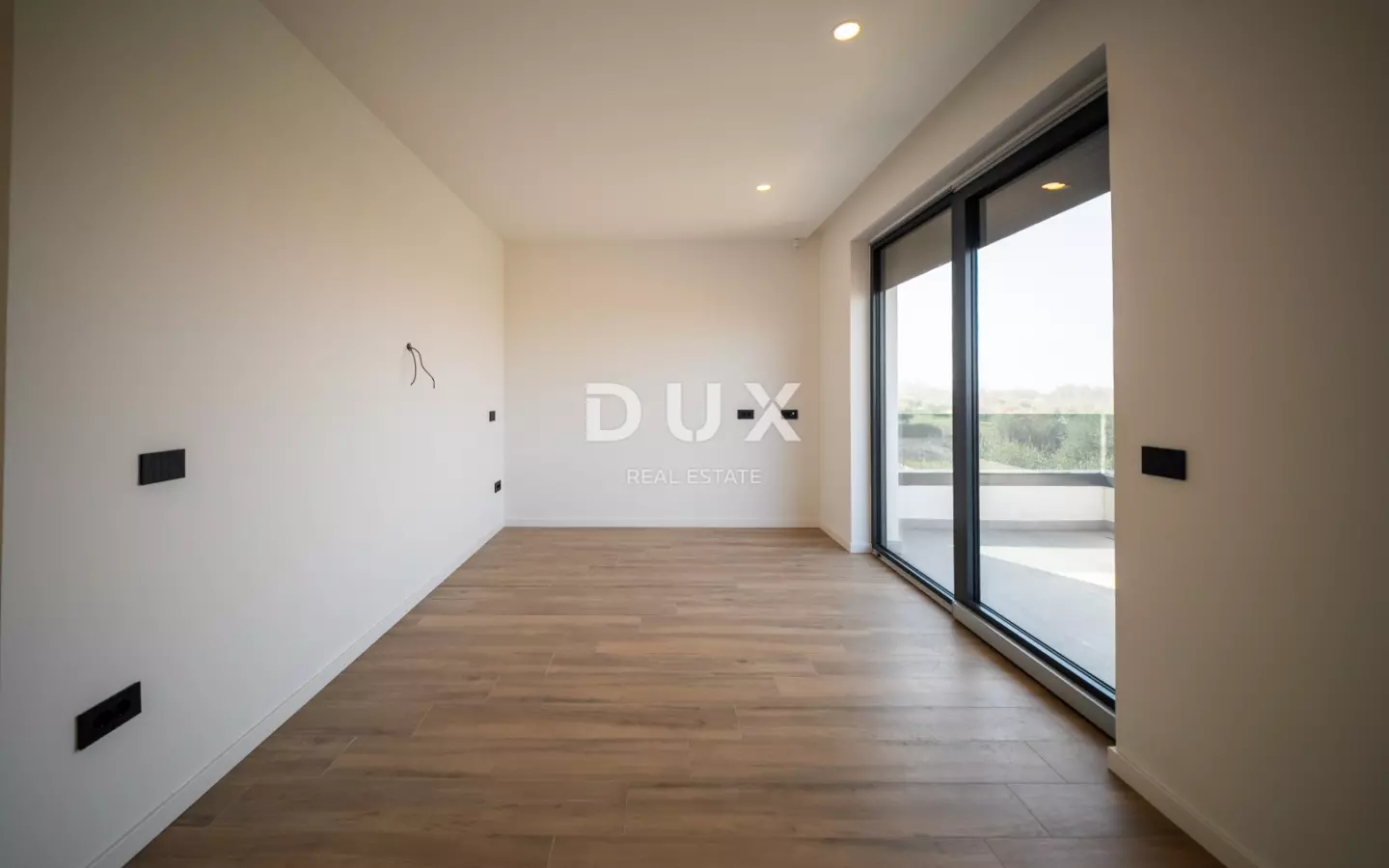 4-bedroom Villa In Poreč, Croatia (234 M²)