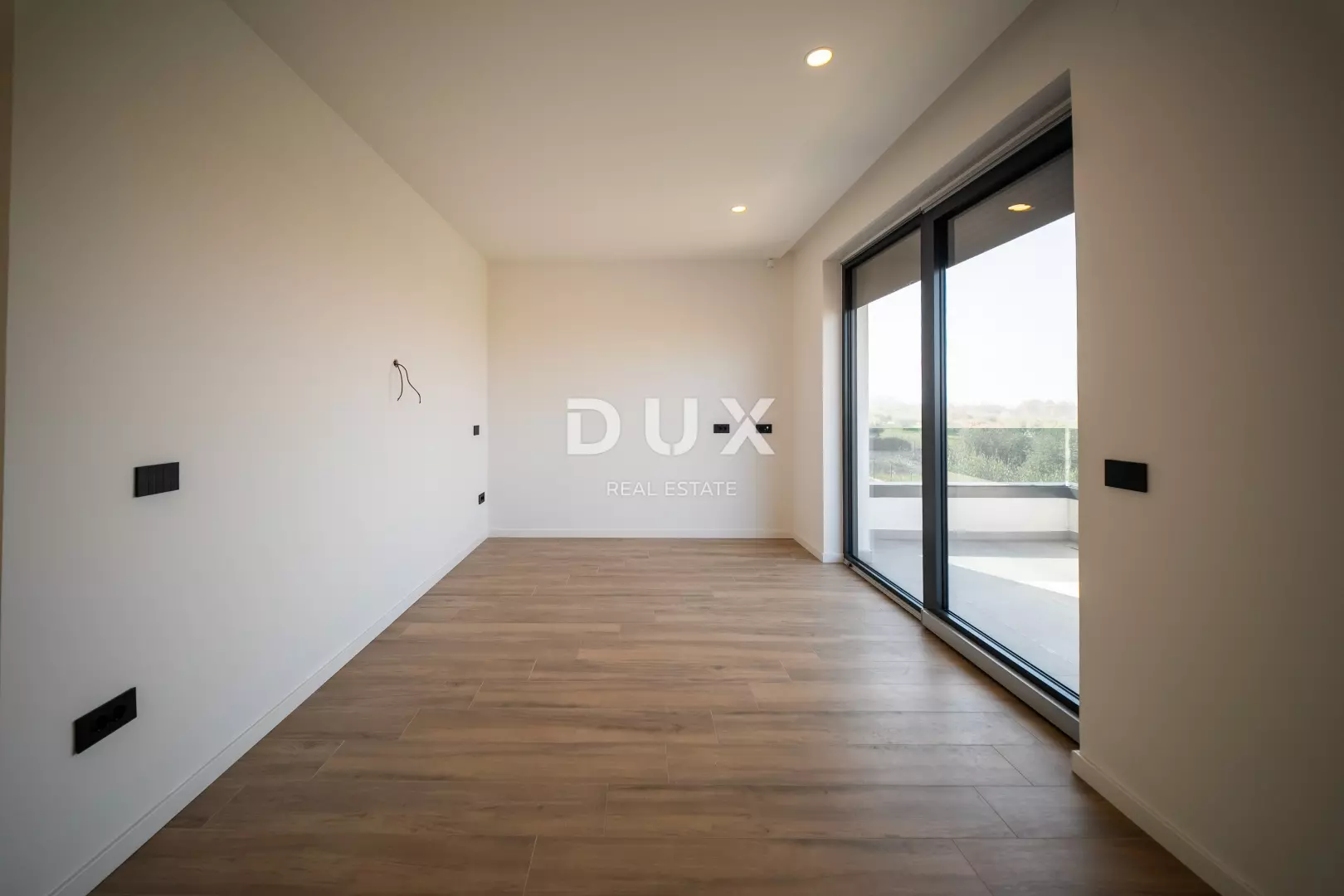 4-bedroom Villa In Poreč, Croatia (234 M²)