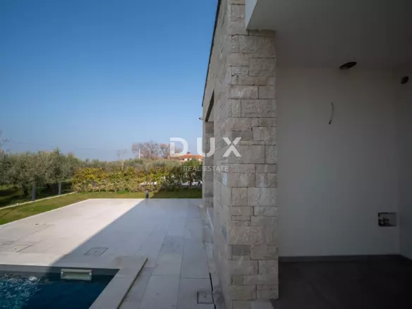 4-bedroom Villa In Poreč, Croatia (234 M²)