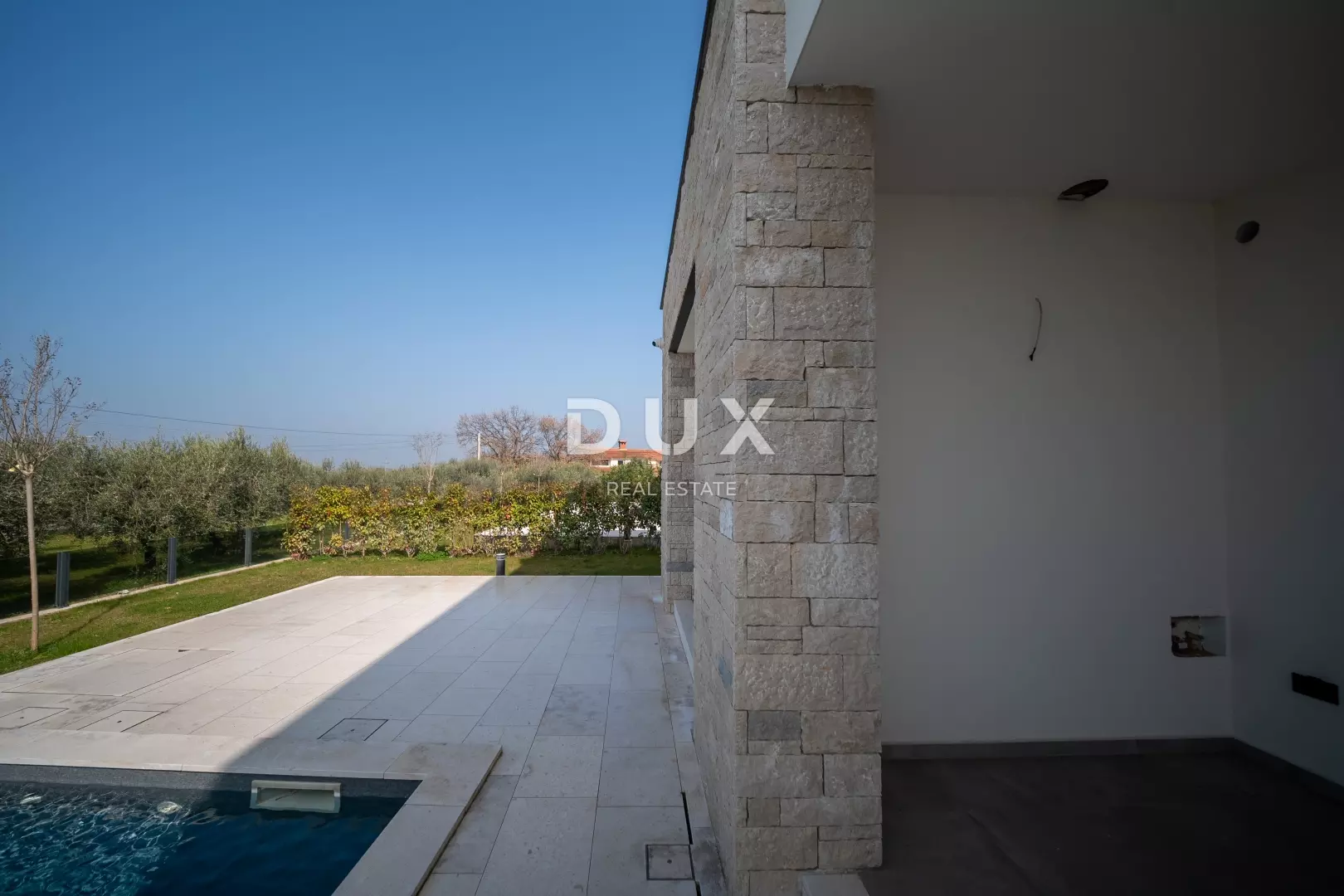 4-bedroom Villa In Poreč, Croatia (234 M²)
