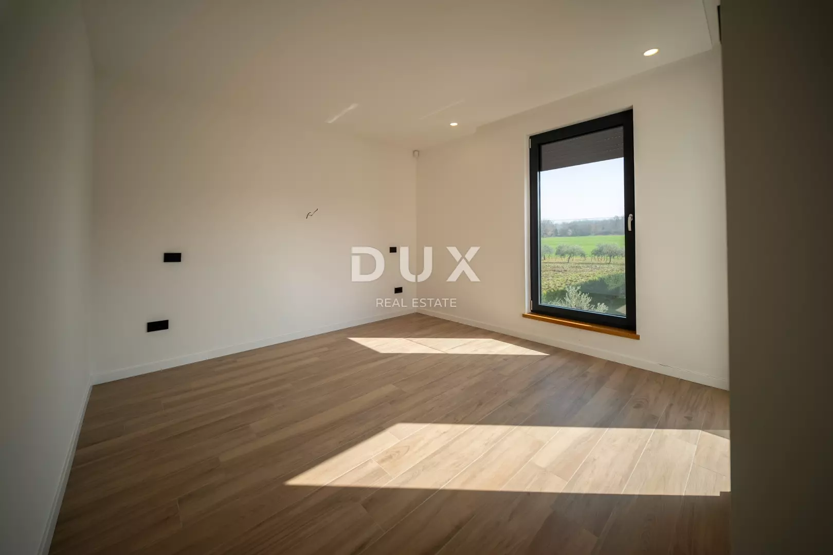 4-bedroom Villa In Poreč, Croatia (243 M²)