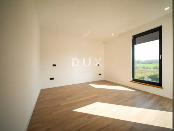 4-bedroom Villa In Poreč, Croatia (243 M²)