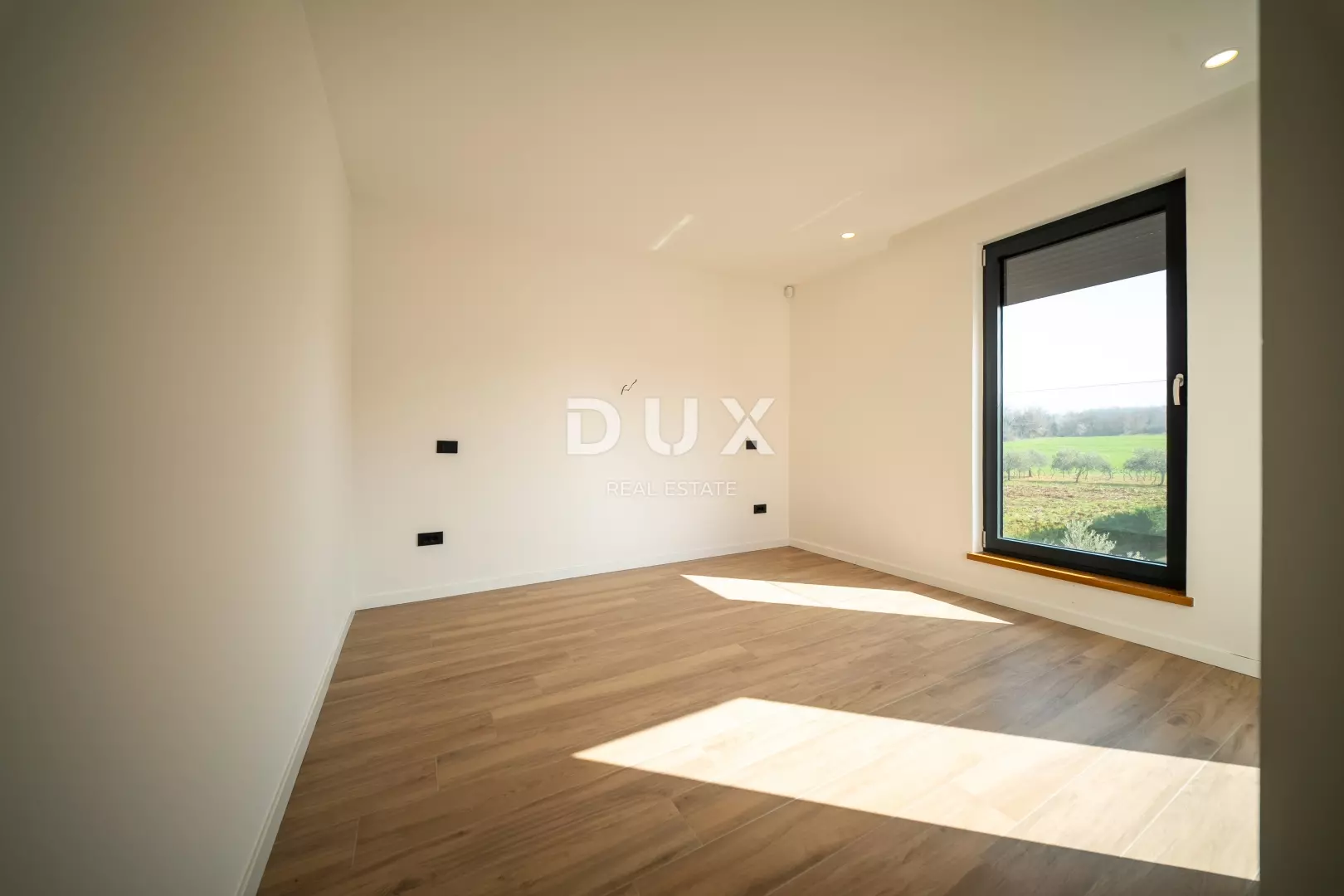 4-bedroom Villa In Poreč, Croatia (243 M²)