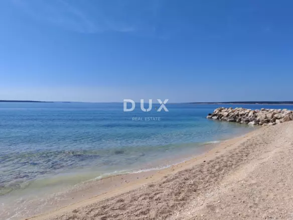 1-bedroom Apartment In Mandre, Croatia (49 M²)