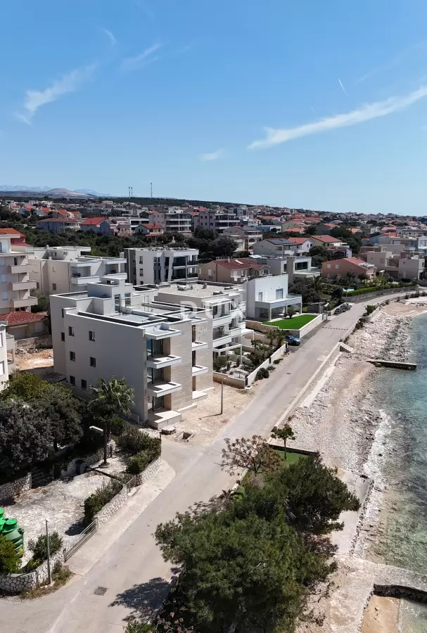 2-bedroom Apartment In Mandre, Croatia (82 M²)