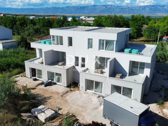 2-bedroom Apartment In Privlaka, Croatia (147,98 M²)