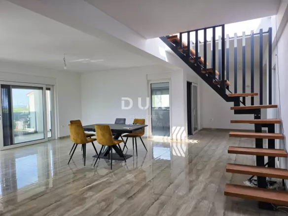 3-bedroom Apartment In Banjol, Croatia (170 M²)