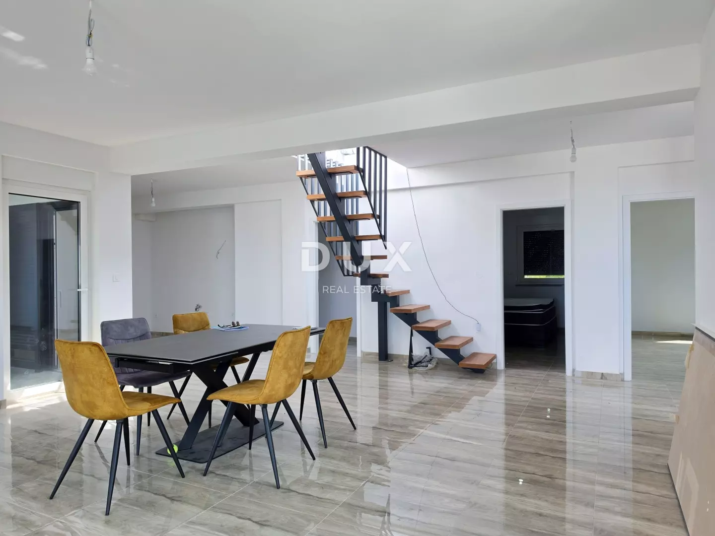 3-bedroom Apartment In Banjol, Croatia (170 M²)