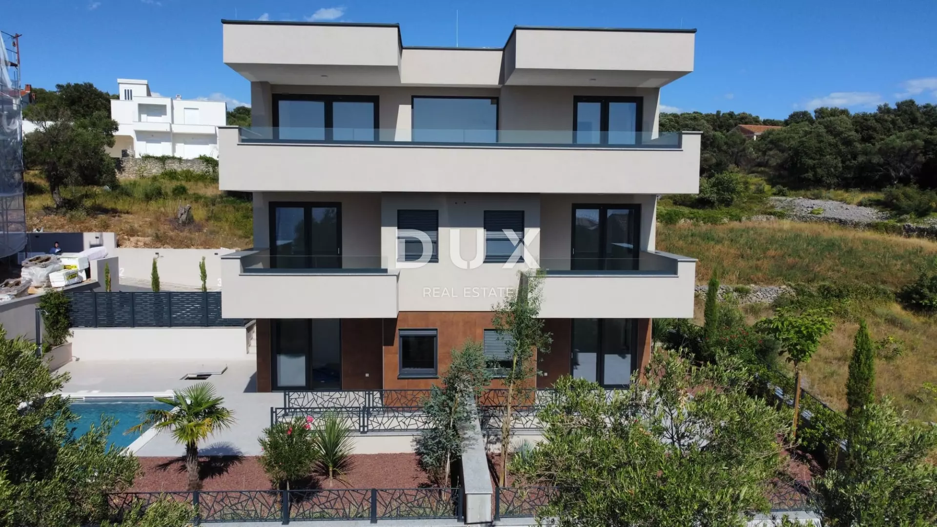 2-bedroom Apartment In Lun, Croatia (104 M²)