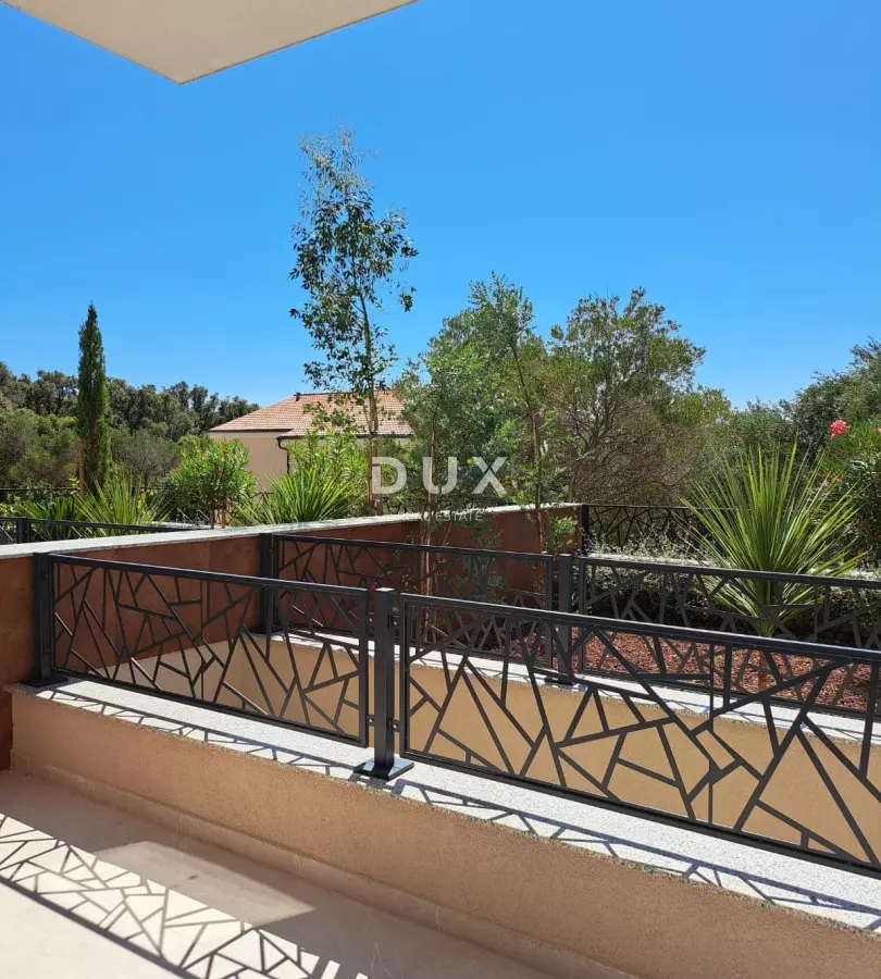 2-bedroom Apartment In Lun, Croatia (104 M²)
