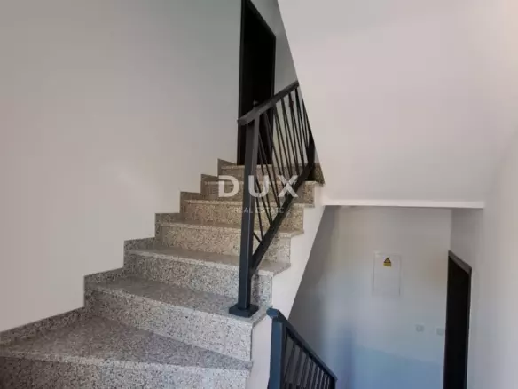 2-bedroom Apartment In Lun, Croatia (66 M²)