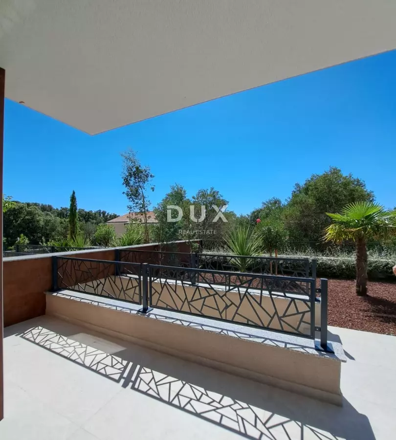 2-bedroom Apartment In Lun, Croatia (123 M²)