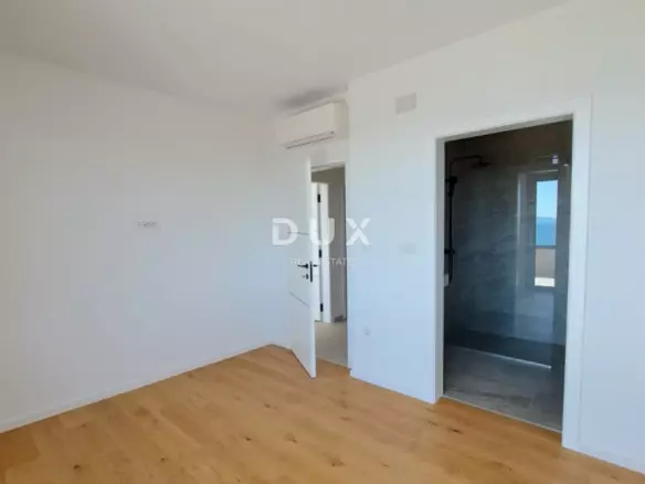 3-bedroom Apartment In Lun, Croatia (123 M²)